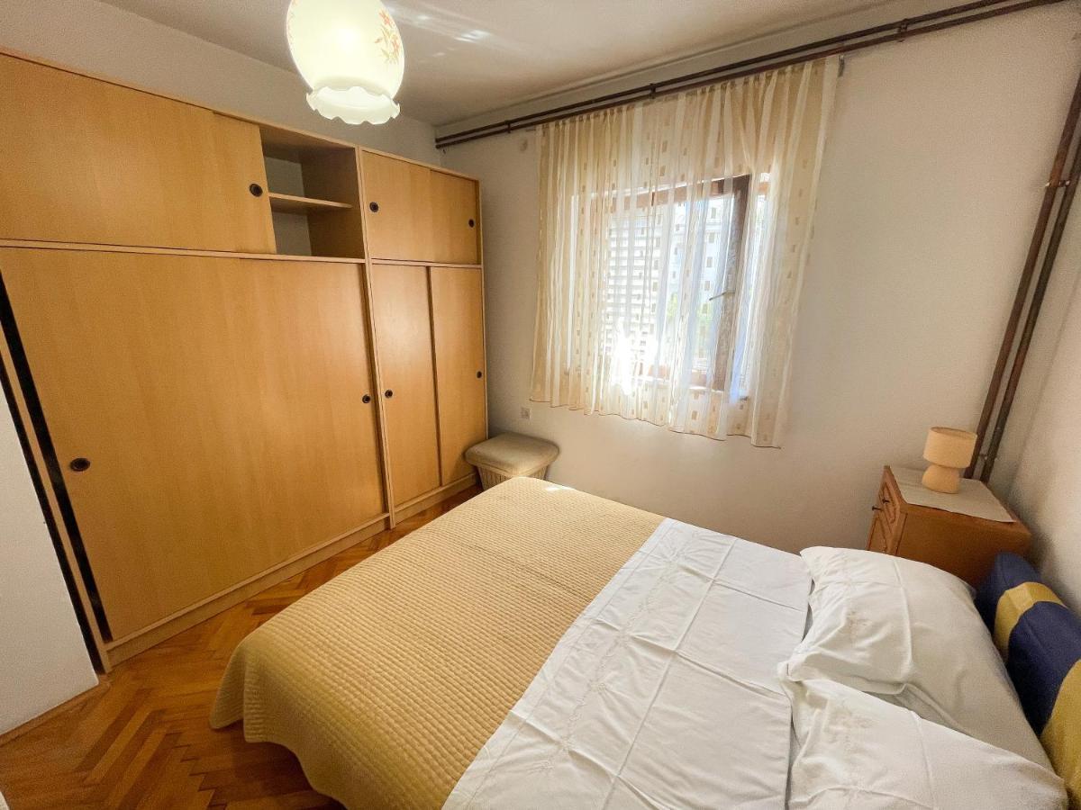 Apartmani Leonarda ยาดราโนโว ภายนอก รูปภาพ