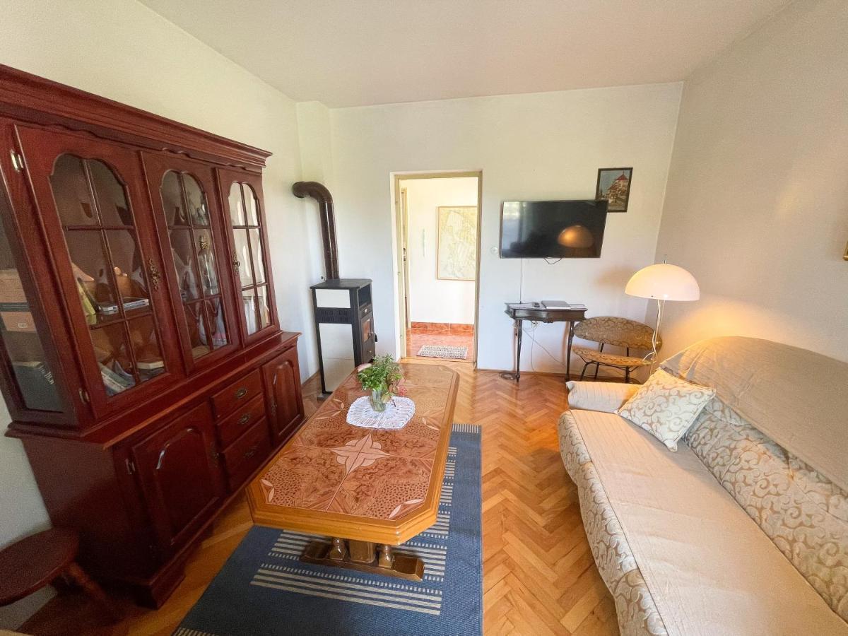 Apartmani Leonarda ยาดราโนโว ภายนอก รูปภาพ